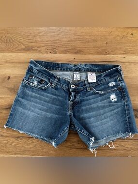 Lucky Brand Blue lil Maggie cut-off short
